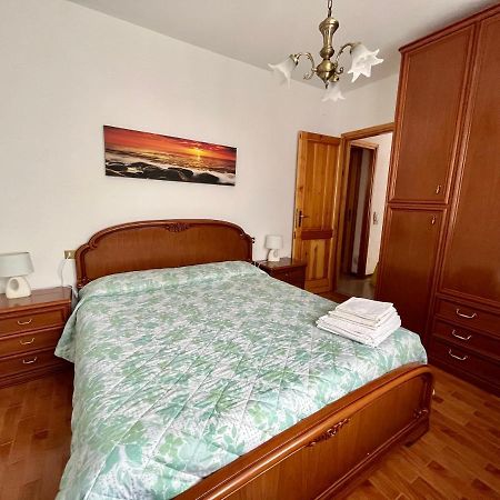 Casa Elisa Apartment สเตรซา ภายนอก รูปภาพ