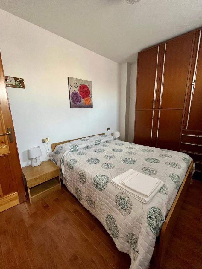 Casa Elisa Apartment สเตรซา ภายนอก รูปภาพ