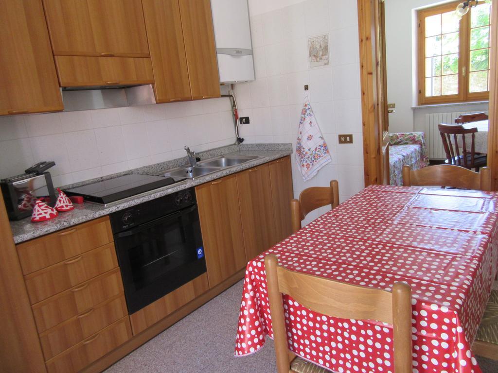 Casa Elisa Apartment สเตรซา ภายนอก รูปภาพ